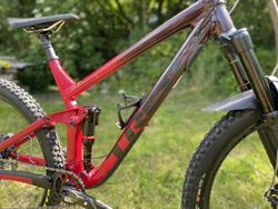 TREK SLASH 2020, Vel. L