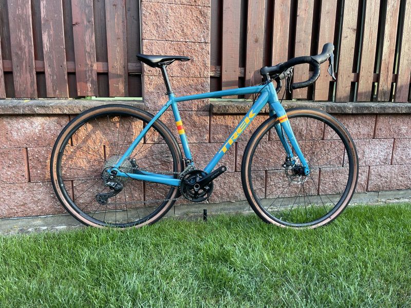 Gravel bike Trek Checkpoint ALR 5 velikost S (158-168cm) Shimano GRX 2x11