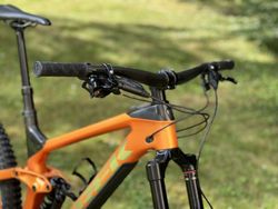 Trek Slash 9.8