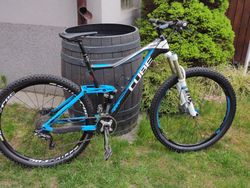 Celoodpružené horské kolo CUBE Stereo 140 Carbon
