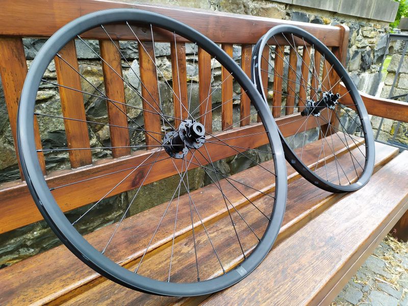 Zapletená kola SPECIALIZED 29 Trail/Enduro Sram XD 12s