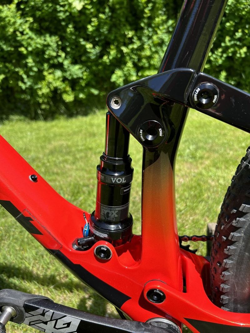 SCOTT SPARK RC 900 TEAM RED