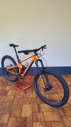 Trek Slash 9.8XT "L", 2023, TOP STAV