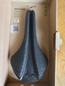 Fizik Antares versus Evo R1 adaptive