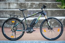 Horské elektrokolo Apache Hawk po mamce (velikost 17” ~170 cm), Bosch 250W, baterie 400Wh, jen Brno