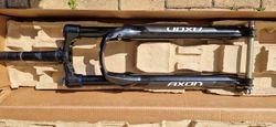 Suntour Axon 32 Lockout, tapered, boost 15x110mm