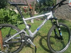 Prodám celoodpružené horské kolo Lapierre 300