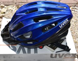 Prodám novou přilbu Uvex Boss Compact 53-58cm InMould modrá se štítkem