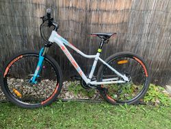 Dívčí kolo Beany,najeto 200 km,Praha ,Trutnov