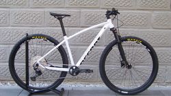AKCE!! Nové 29" kolo Accent Point, Suntour XCR32 Air 100mm, Shimano 1x12, pevné osy, vel S