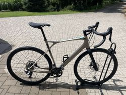 GT Grade Carbon Expert gravel kolo + pedály a nové pláště