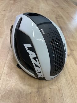 LAZER BULLET 2.0. MIBS - vel. 52-56 cm - AERO PŘILBA - NOVÁ