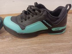 Dámské boty/tretry Specialized 2FO CLIPLITE LACE 38