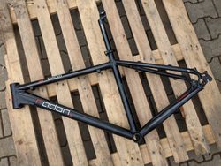 rám Radon ZR Team 18" 