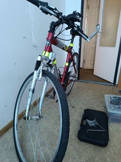 Přehazovačka Shimano 3x7 zadní více kolečka 