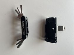 Multiklíč Specialized SWAT EMT cage mount