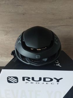 Helma Rudy Project NYTRON black mate, velikost L