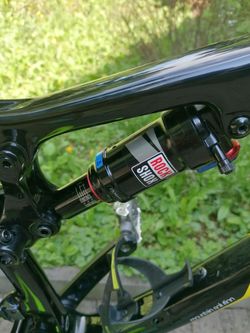 Wilier celoodpružený
