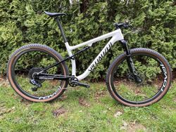Specialized Epic PRO 2021 vel. L *nové komponenty*
