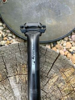 Prodam karbonovou sedlovku Syncros 27,2mm