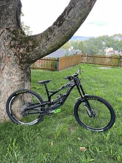 YT Industries Tues 27,5" vel. M
