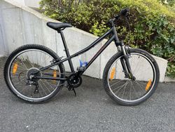 Dětské kolo 24” Specialized Hotrock