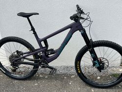 Santa Cruz Nomad CC velikost L
