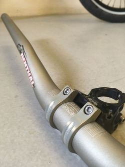 Renthal fatbar 760/40/31.8 apex 50mm