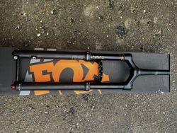 Rock Shox Yari RC 170