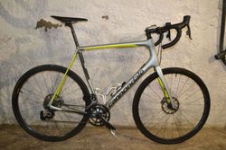 Cannondale Synapse karbon eTap vel. 61