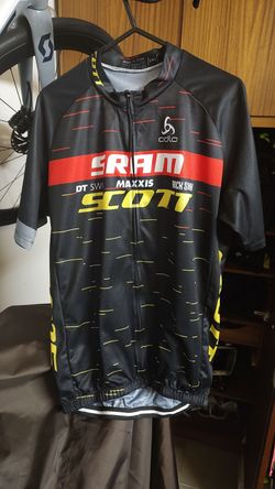 Dresy Scott 