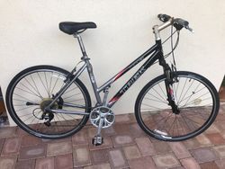 Dámské kolo Trek 7300 FX