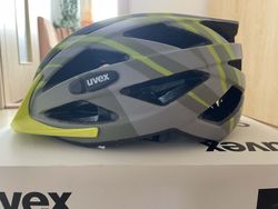 Cyklohelma Uvex Air Wing Cc