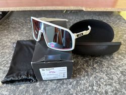Oakley Sutro