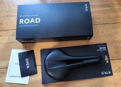 Fizik Antares R3 Open Kium, 153mm
