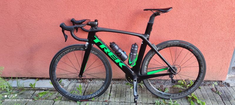 Trek Madona