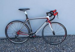 celokarbonové silniční kolo CANNONDALE SYNAPSE, TOP STAV 