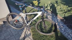 CUBE XC závodní stroj 9.6kg 