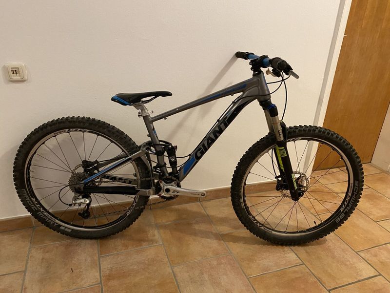 kolo Giant Anthem X4. Velikost: S