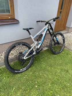 Canyon torque DHX