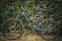 S Works Enduro vel. L unikátní stavba