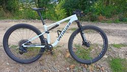 Specialized epic expert 2023