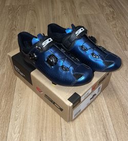 Silniční cyklistické tretry Sidi Genius 10 - iridescent/blue