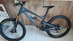 Yt jeffsy cf pro race 27.5 