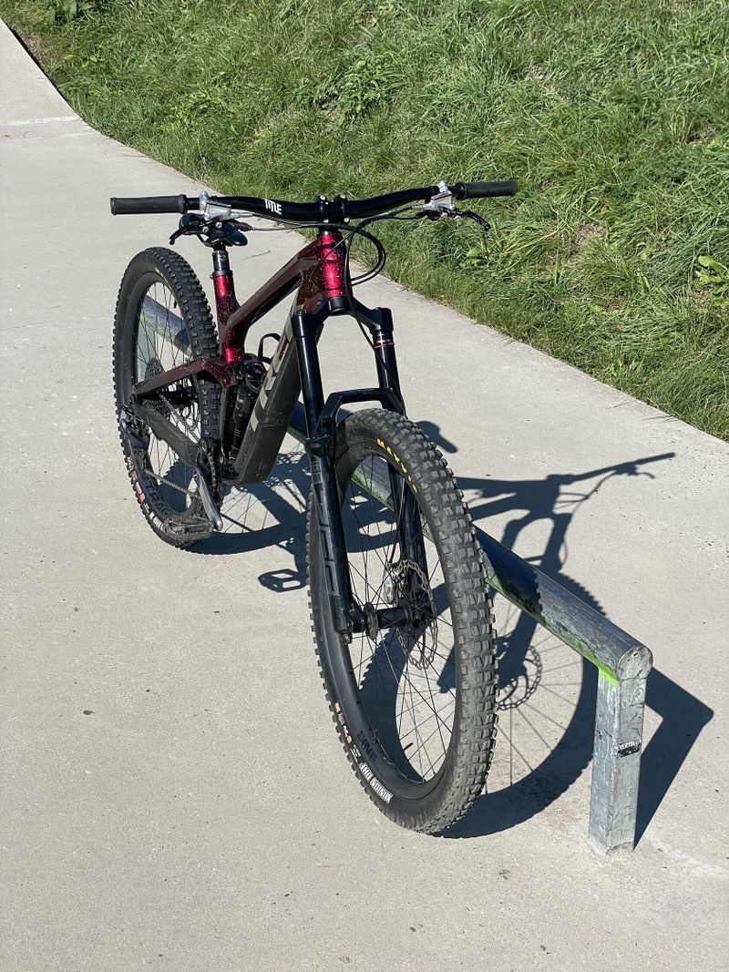 TREK SLASH 9.8 L