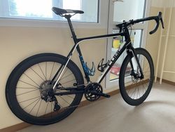 Cube Cross Race