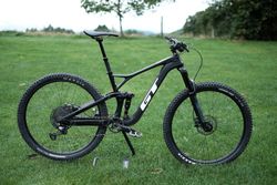 GT Sensor Carbon Elite 29 M