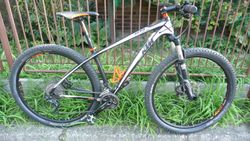 Karbonové horské kolo KTM Aera na Shimano XT