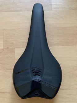 Merida Expert CC Race saddle