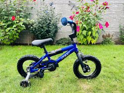 Dětské kolo Felt Base 12" ( PC: 3.990kč ) 2 - 3 roky